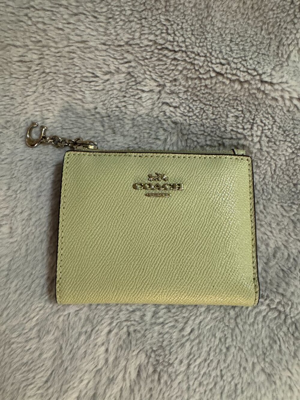 Coach Snap Card Case Wallet with C Charm (Style 73867 / F73867)